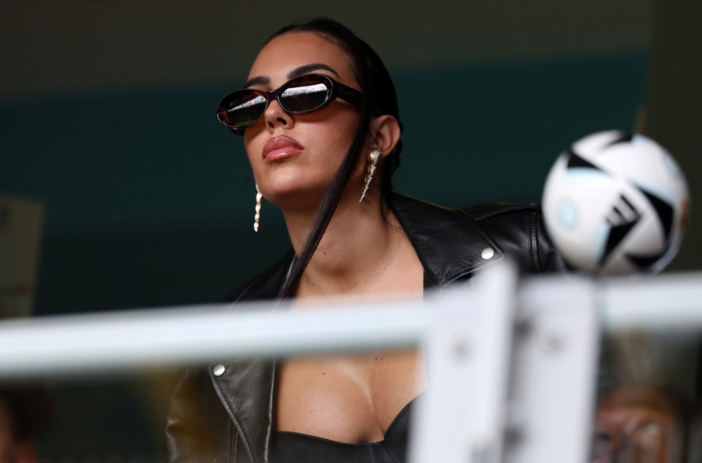 Prsten je tu, a od Ronalda ni traga ni glasa: Georgina Rodrigez sama šeta FOTO