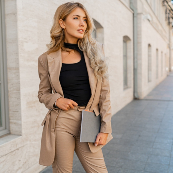 Uz ove trikove će vaša frizura izgledati kao iz najskupljeg salona FOTO