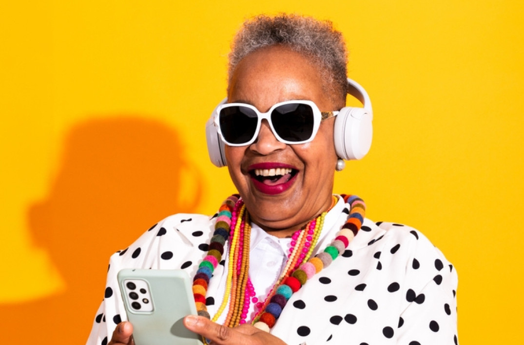 Baka iz Zambije je modna senzacija: Počela zbog unuke, a onda su ljudi "poludeli" FOTO