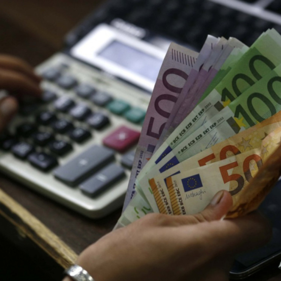 Kompanija nudi zaposlenima bonus od 20.000 evra: Ovo je jedini uslov