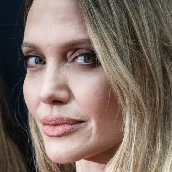 Anđelina Džoli napušta Holivud?