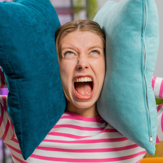 Da li ste pri kraju sa živcima? Ovih 8 signala ne smete da ignorišete