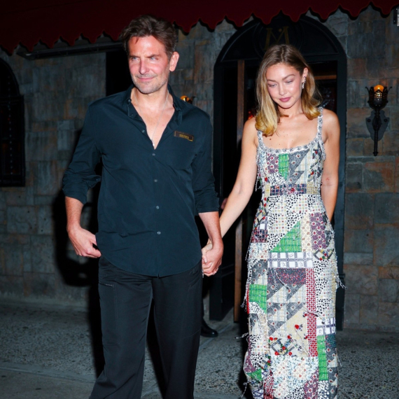 Oni su novi savršeni par: Razlika od 20 godina je neprimetna FOTO