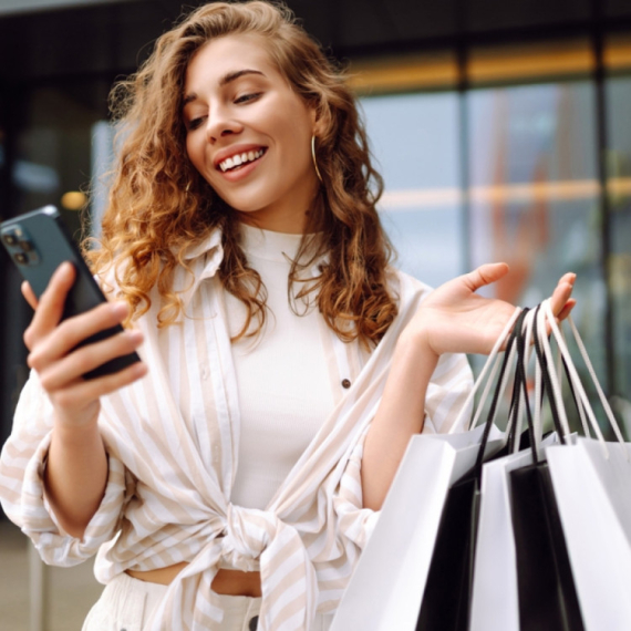 Luj Viton je od obične vreće napravio hit modni dodatak FOTO