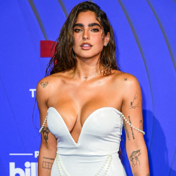 Influenserka optužila pevača da je objavio njihov snimak seksa