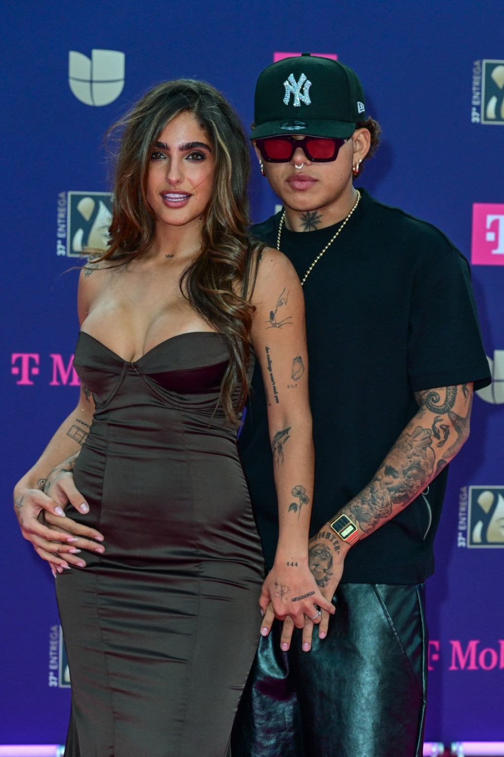 Influenserka optužila pevača da je objavio njihov snimak seksa