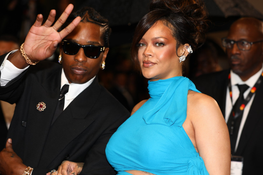 Ne ume da čuva Rijaninu tajnu: ASAP Roki slučajno otkrio sve, poznato i ime treće bebe