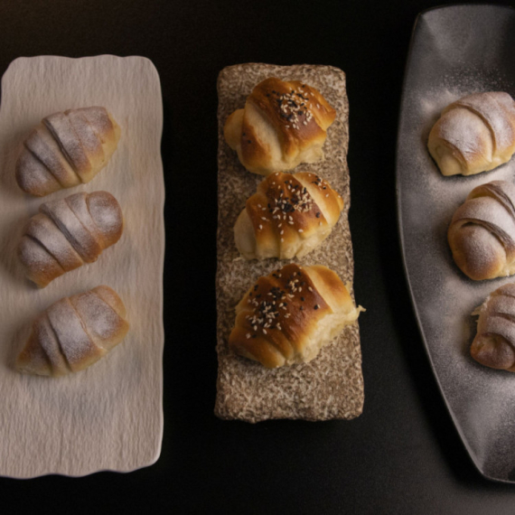 Vazdušaste i neodoljive: MasterChef recept za domaće kiflice koje opijaju mirisom