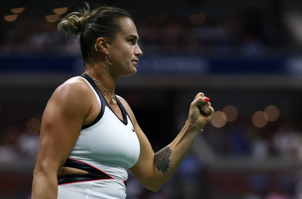 Sabalenka objavila bizarne fotke sa sestrom, pljušte kritike FOTO