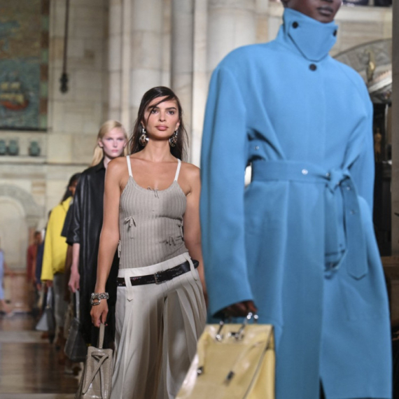 Umesto gole zadnjice, pokazala da ima stila: Zato je volimo FOTO