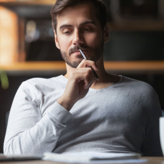 Natprosečno inteligentni ljudi rade ovih 5 stvari drugačije od ostalih