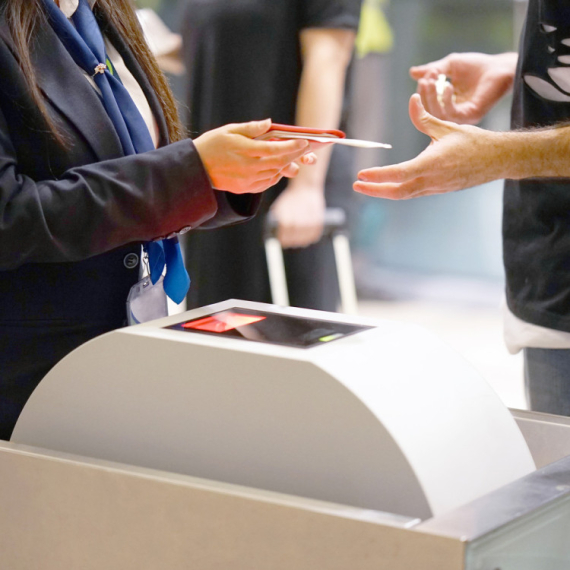 Više vam neće trebati karta u avionu: Kompanija uvodi novo pravilo