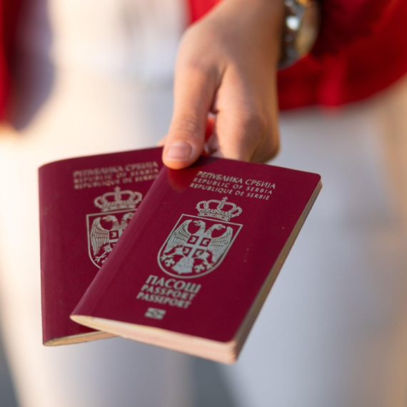 Da li neko drugi može da aplicira za ETIAS umesto nas?