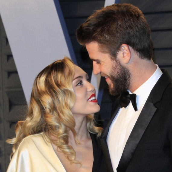 Brak im je bio neizdrživ, ali ovo i dalje čuva: Kontroverzna pevačica i dalje pati? FOTO