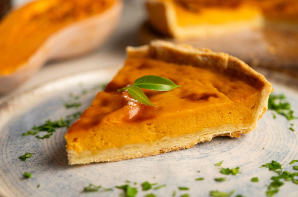 Tako sočna, ali samo zbog tajnog sastojka: Najmekša pita od bundeve izmamiće vam osmeh