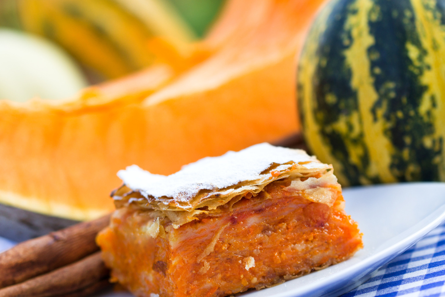 Tako sočna, ali samo zbog tajnog sastojka: Najmekša pita od bundeve izmamiće vam osmeh