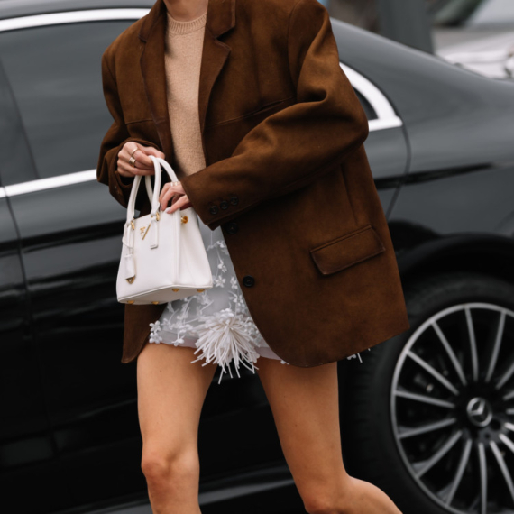 Ova torba je večni klasik i najveći trend sezone, jasno je i zašto FOTO