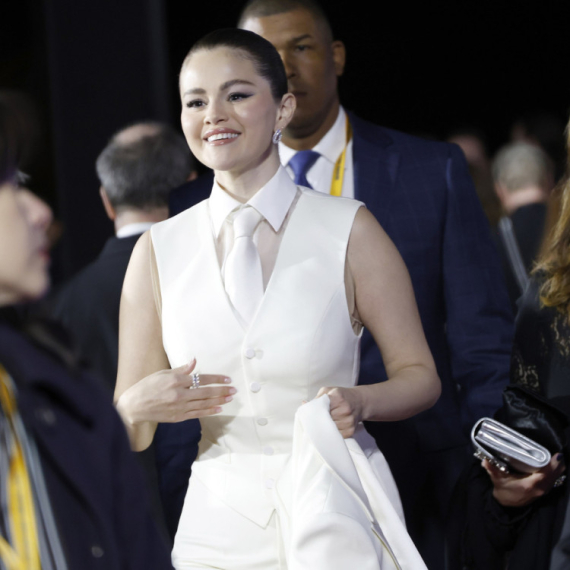 Neočekivani "udarac": Potez Selene Gomez na venčanju o kom ne prestaje da se priča FOTO