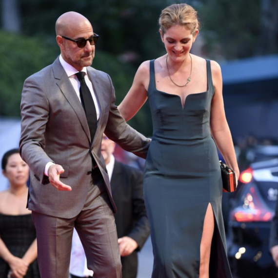 Glumac o braku sa 21 godinu mlađom suprugom: "Neću je videti kako stari"