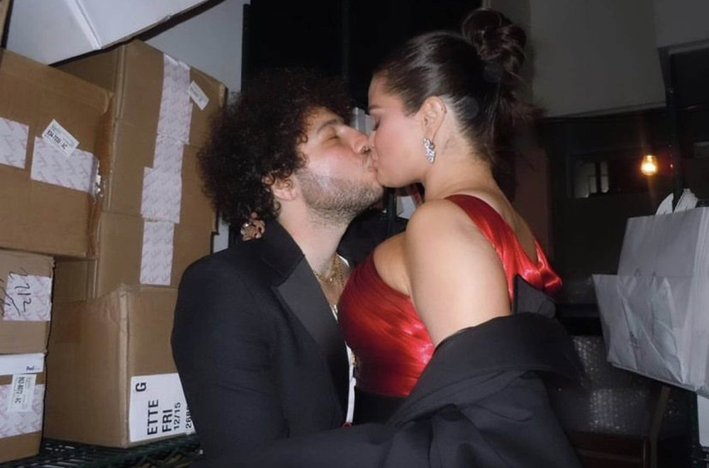 Čipkasto, raskošno i bajkovito: Selena Gomez pokazala sve tri venčanice, ne zna se koja je lepša FOTO