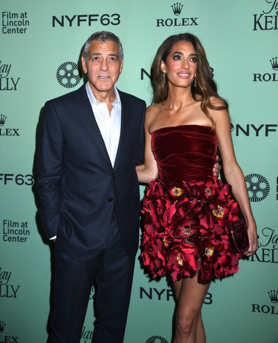 Kad Amal Kluni obuče najkraću haljinu, Džordž ne ispušta njenu ruku FOTO