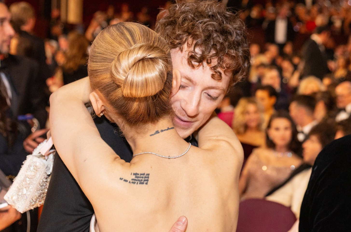 Ljubavna bajka je završena? Umesto "srećni do kraja života" – tužan kraj slavnog para FOTO