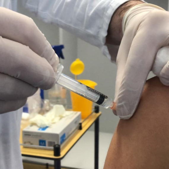 Počinje lečenje raka ruskim vakcinama: Ovi pacijenti će prvi dobiti