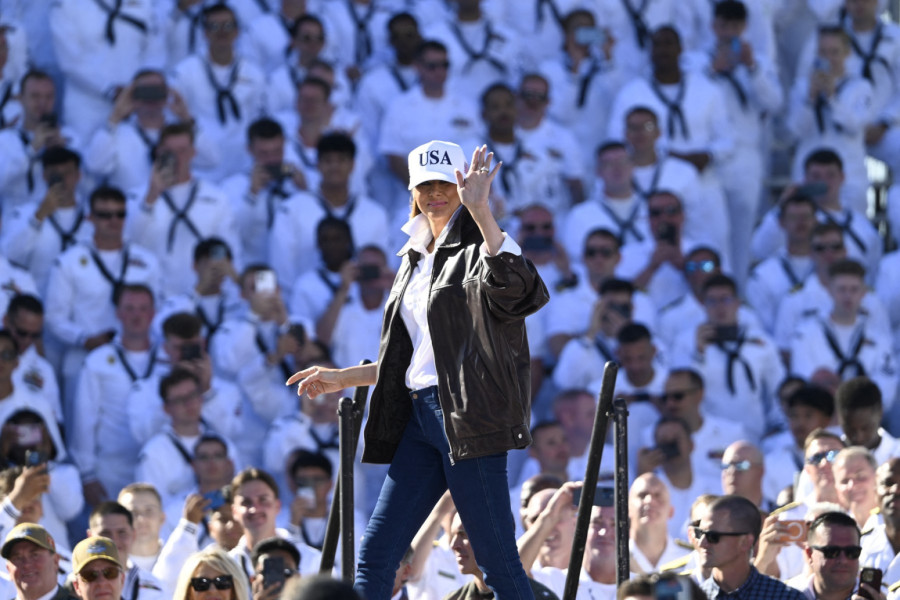 Melanija Tramp je boginja stila i može da obuče šta god poželi FOTO