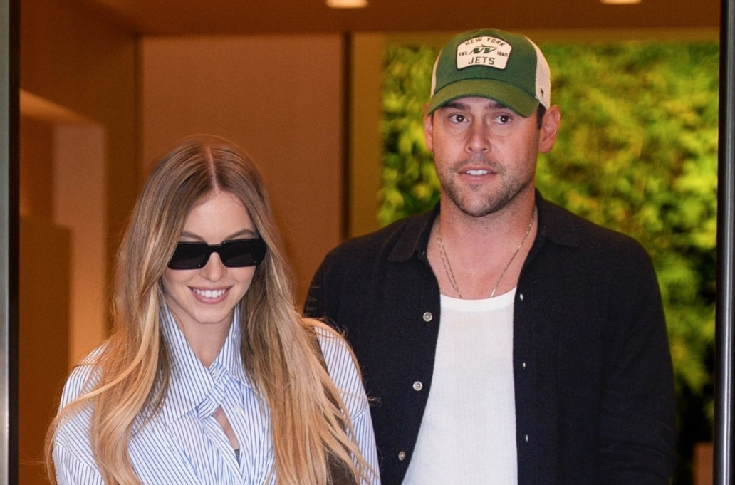 Kraljica dekoltea više i ne krije ozloglašenog dečka: Opet su uhvaćeni FOTO