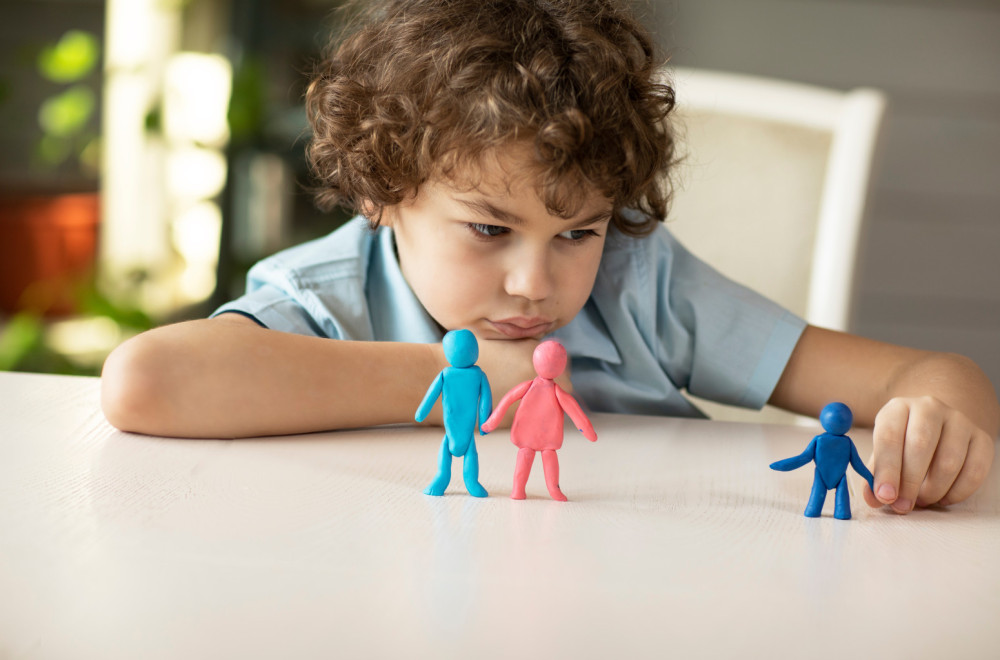 Medicinska sestra otkrila koje stvari nikad ne dopušta svojoj deci: Da li je preterala? VIDEO/ANKETA