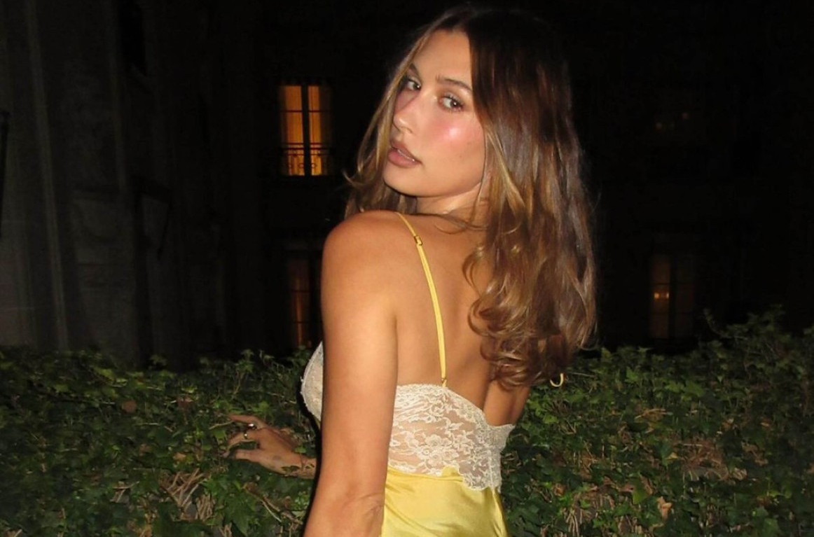 Pozirala u gaćicama, pa izazvala haos na mrežama: Ovo je razlog FOTO