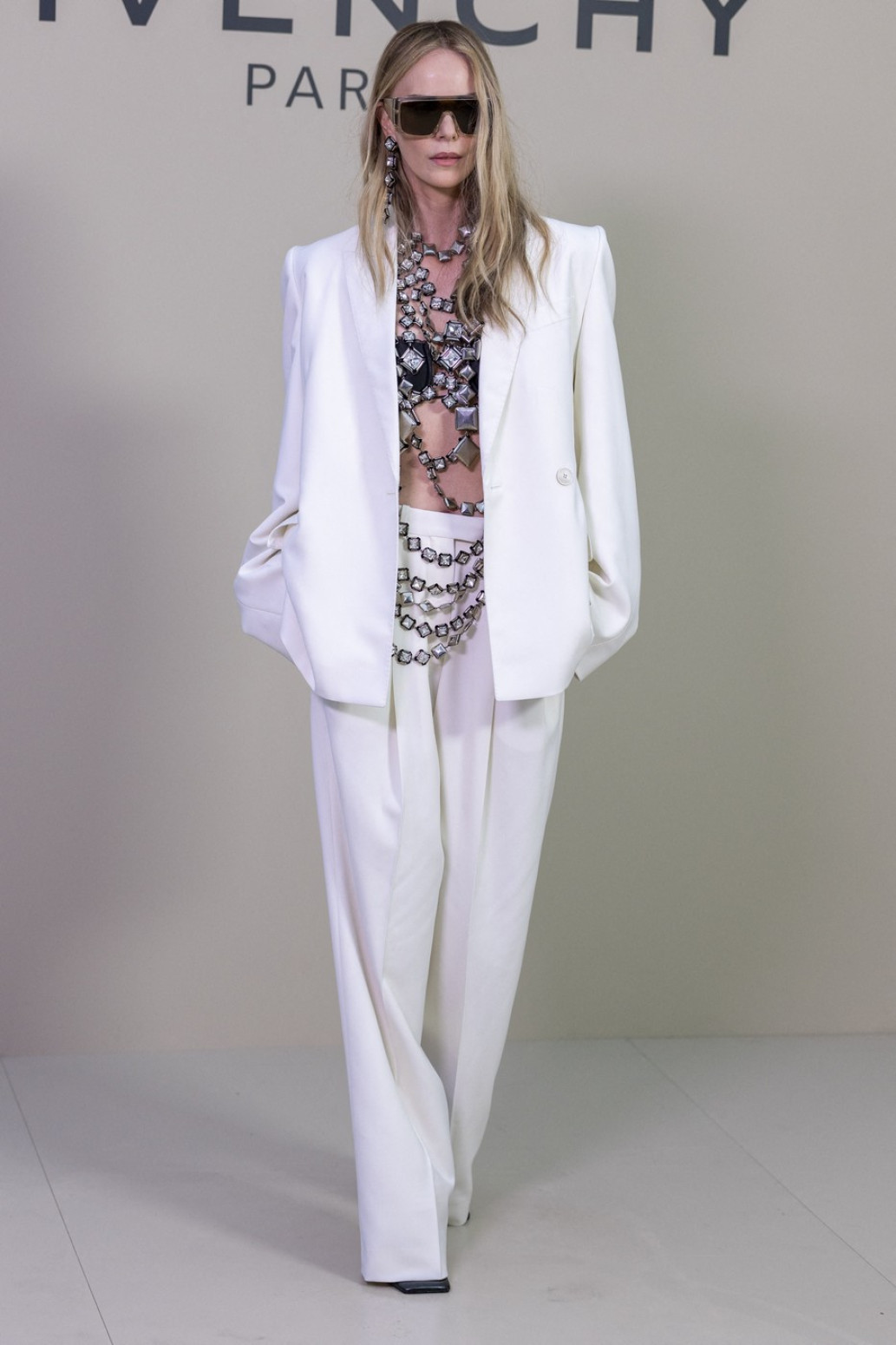 Fatalna plavuša ima savršen stajling i niko joj ne može odoleti FOTO/VIDEO