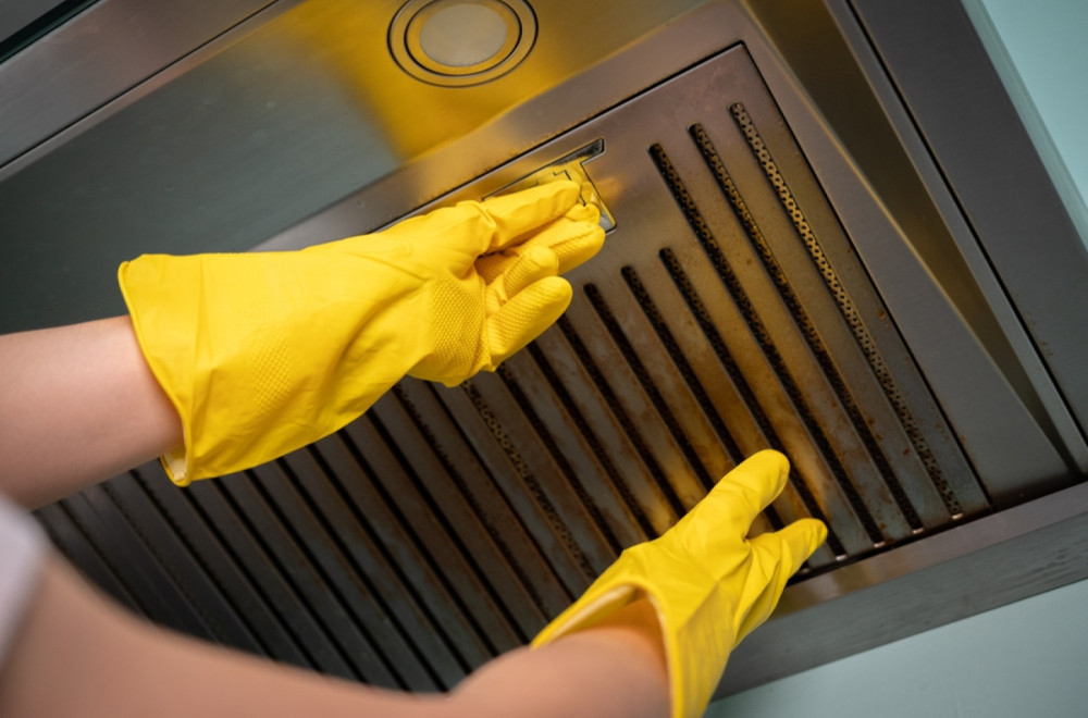 Uz pomoć jednog proizvoda i bez ribanja: Kako najlakše očistiti aspirator?