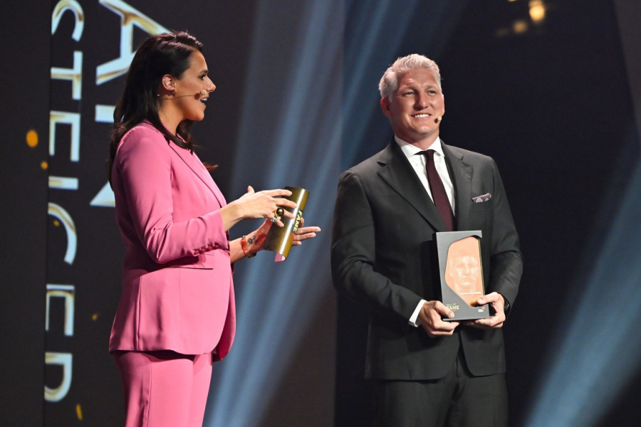 Bastijan Švajnštajger u suzama pred ženom za koju se šuškalo da mu je ljubavnica FOTO