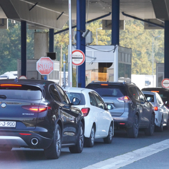 Dobro isplanirajte put: Zbog ovoga će biti gužvi na granicama