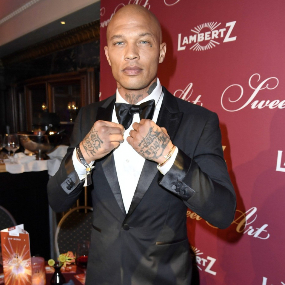 Najzgodniji robijaš odustao od žena: Prava šteta FOTO