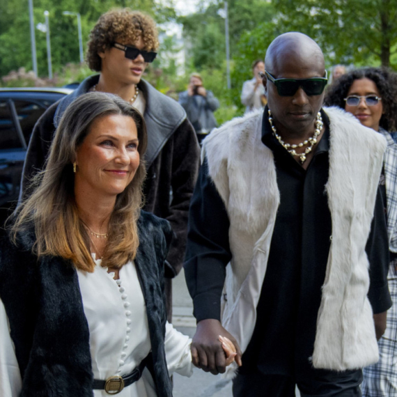 Kontroverzni par otkrio istinu o svom braku: "Dušo, ne znam da li si svesna..." VIDEO