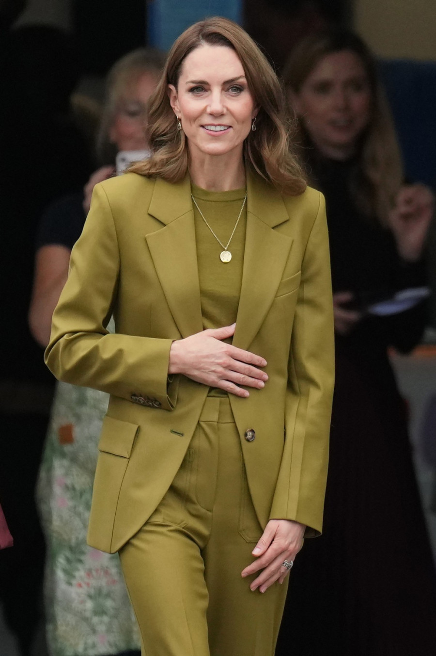 Zbog Kejt Midlton žene širom sveta poludele za ovom bojom FOTO