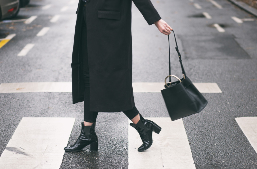 Za jesen sa stilom: Najmodernije kombinacije sa crnom bojom FOTO