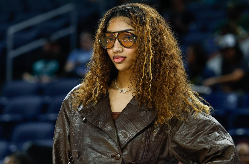 Sportistkinja će biti Viktorijin anđeo: Visoka je 191 cm i prava je lepotica FOTO