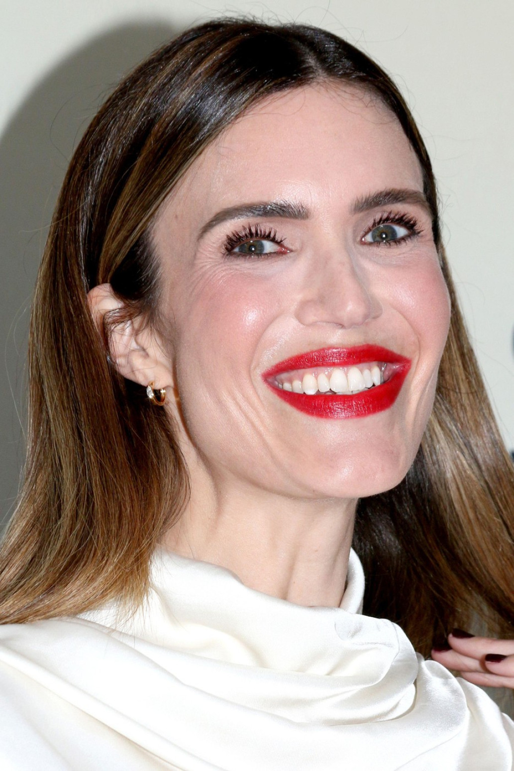 Holivudska slatkica nakon duže vremena u javnosti i svi se pitaju – čije je ovo lice? FOTO