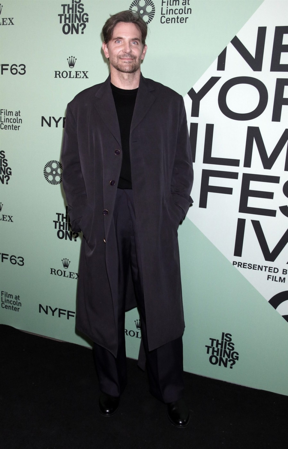 Gore mreže zbog holivudskog šarmera: Šta mu se desilo sa licem? FOTO/VIDEO