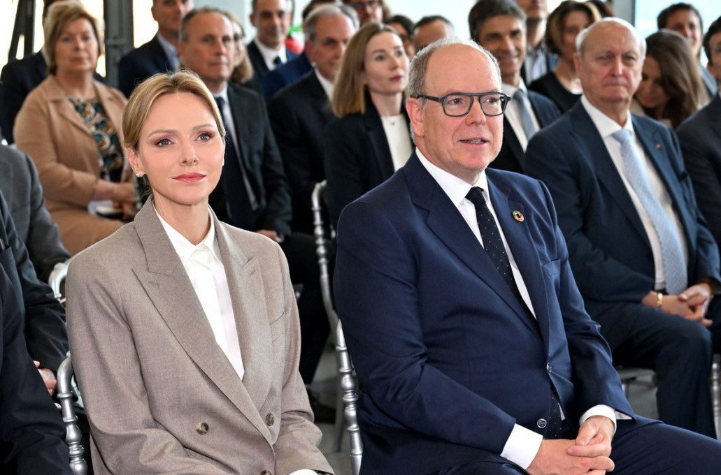 Princeza Šarlin ima najsavršenije odelo, ali njene štikle su ipak ukrale sve poglede FOTO