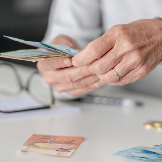 Crna Gora: Većina penzionera ima primanja ispod granice siromaštva