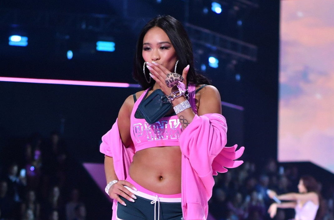 Olimpijka debitovala na VS reviji, pa poručila: "Prestanite da me maltretirate" VIDEO