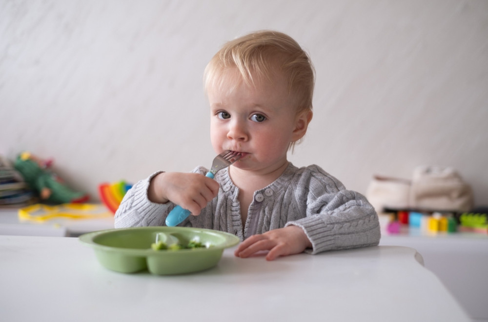 Imate probirljivo dete? Ovaj genijalan trik će ga naterati da jede svu hranu VIDEO