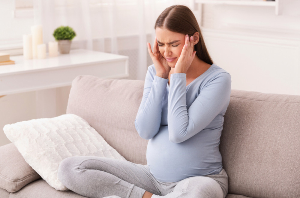 Imate migrene tokom trudnoće? Ovi saveti vam mogu pomoći da ih ublažite