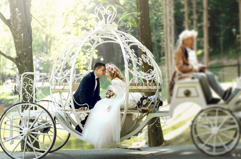 "Neću tvoje prezime – da li ćeš me i dalje voleti?" ANKETA