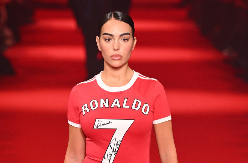 Naslednica "uplašila" tatu: Porodični trenuci Georgine i Ronalda nasmejali sve FOTO