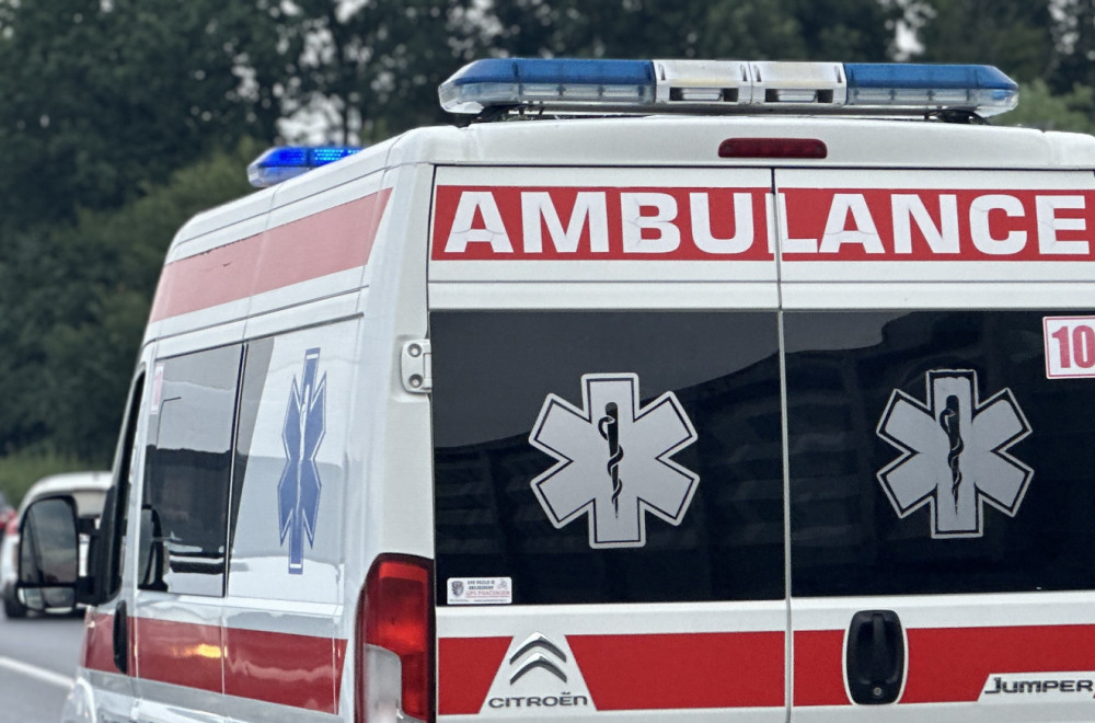 Tragedija u Subotici: Tinejdžer pronađen mrtav u kolima – sumnja se da se ugušio